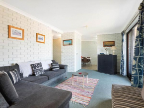 Apollo Unit 31 First Floor, Narooma